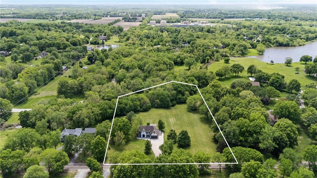 25103 Haines Road Greenwood, MO 64034 - Photo 2 of 75