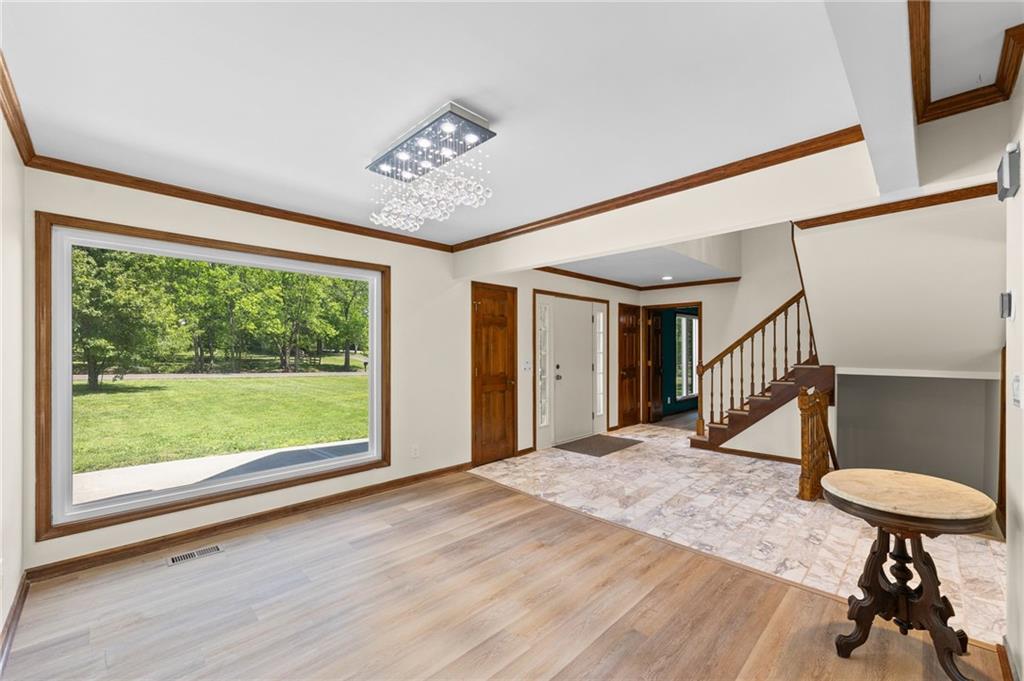 25103 Haines Road Greenwood, MO 64034 - Photo 4 of 75