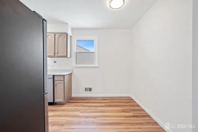 $565,000 | 143 Summers Avenue, Piscataway, NJ 08854