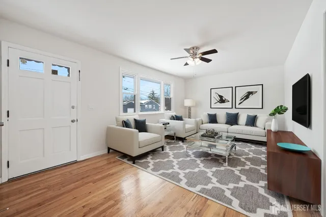 $565,000 | 143 Summers Avenue, Piscataway, NJ 08854