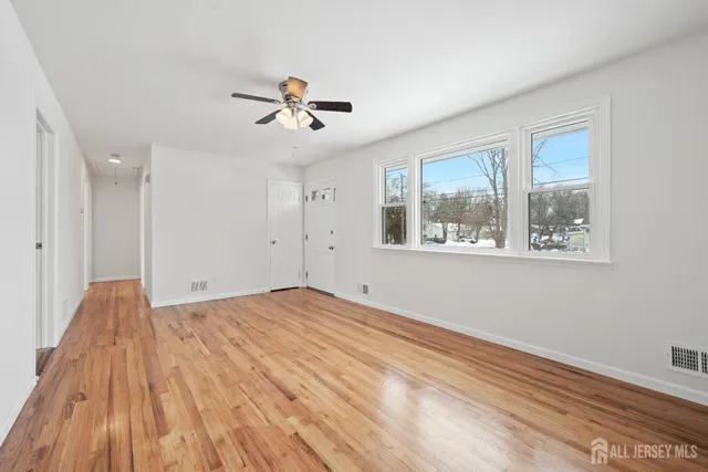 $565,000 | 143 Summers Avenue, Piscataway, NJ 08854