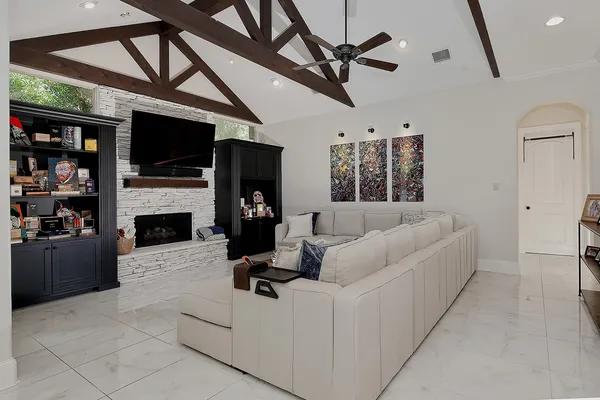 $1,500,000 | 28107 Buena Way, Spring, TX 77386