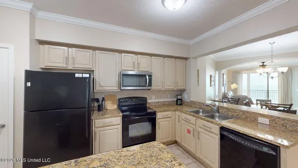 $3,095 | 2228 Beach Drive, Unit 1002, Gulfport, MS 39507