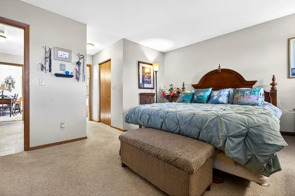 $225,000 | 71 Spencer Village Court, Appleton, WI 54914