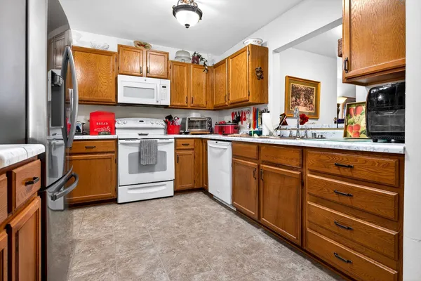 $225,000 | 71 Spencer Village Court, Appleton, WI 54914