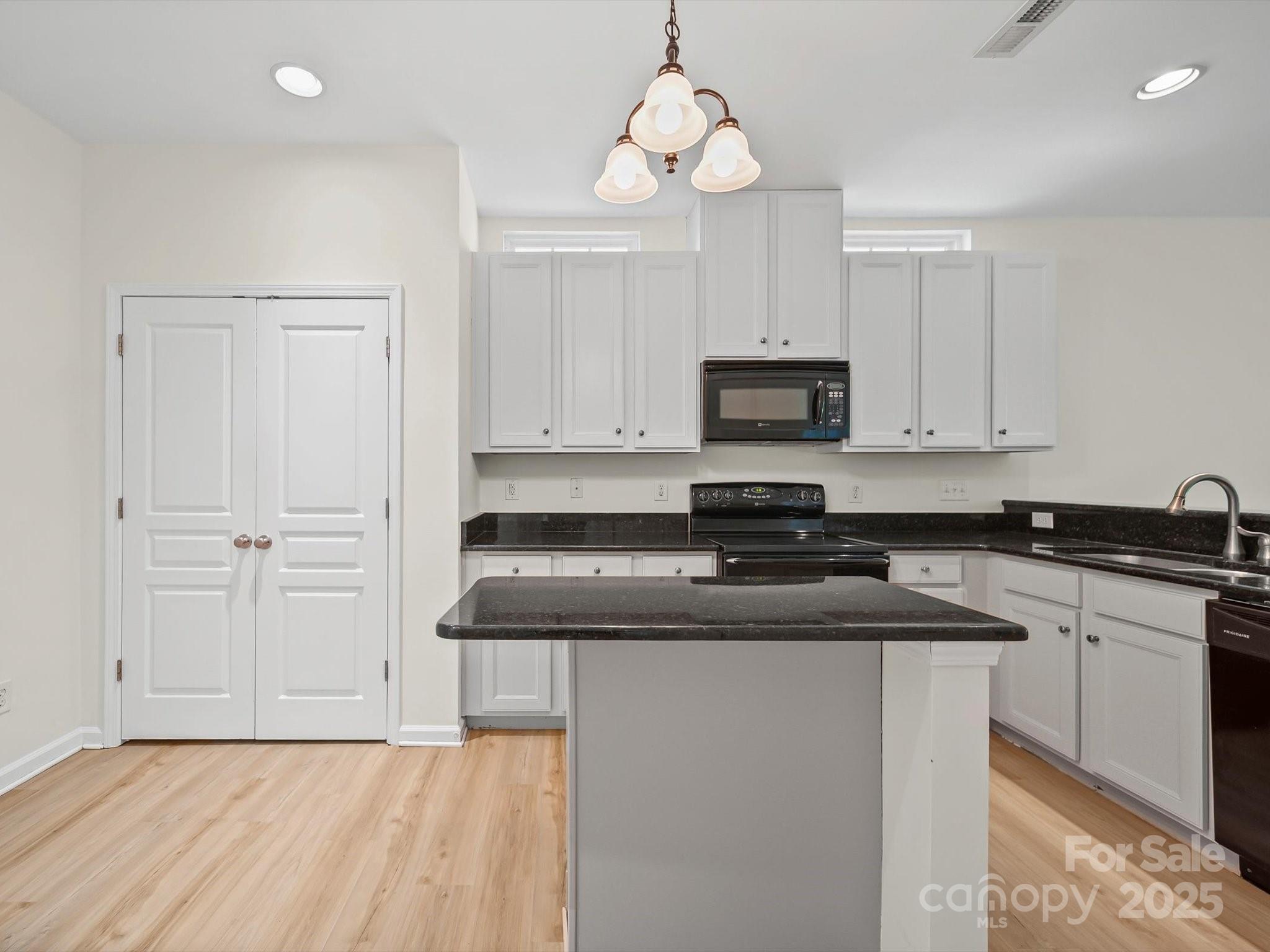 264 Sand Paver Way Fort Mill, SC 29708 - Photo 12 of 36