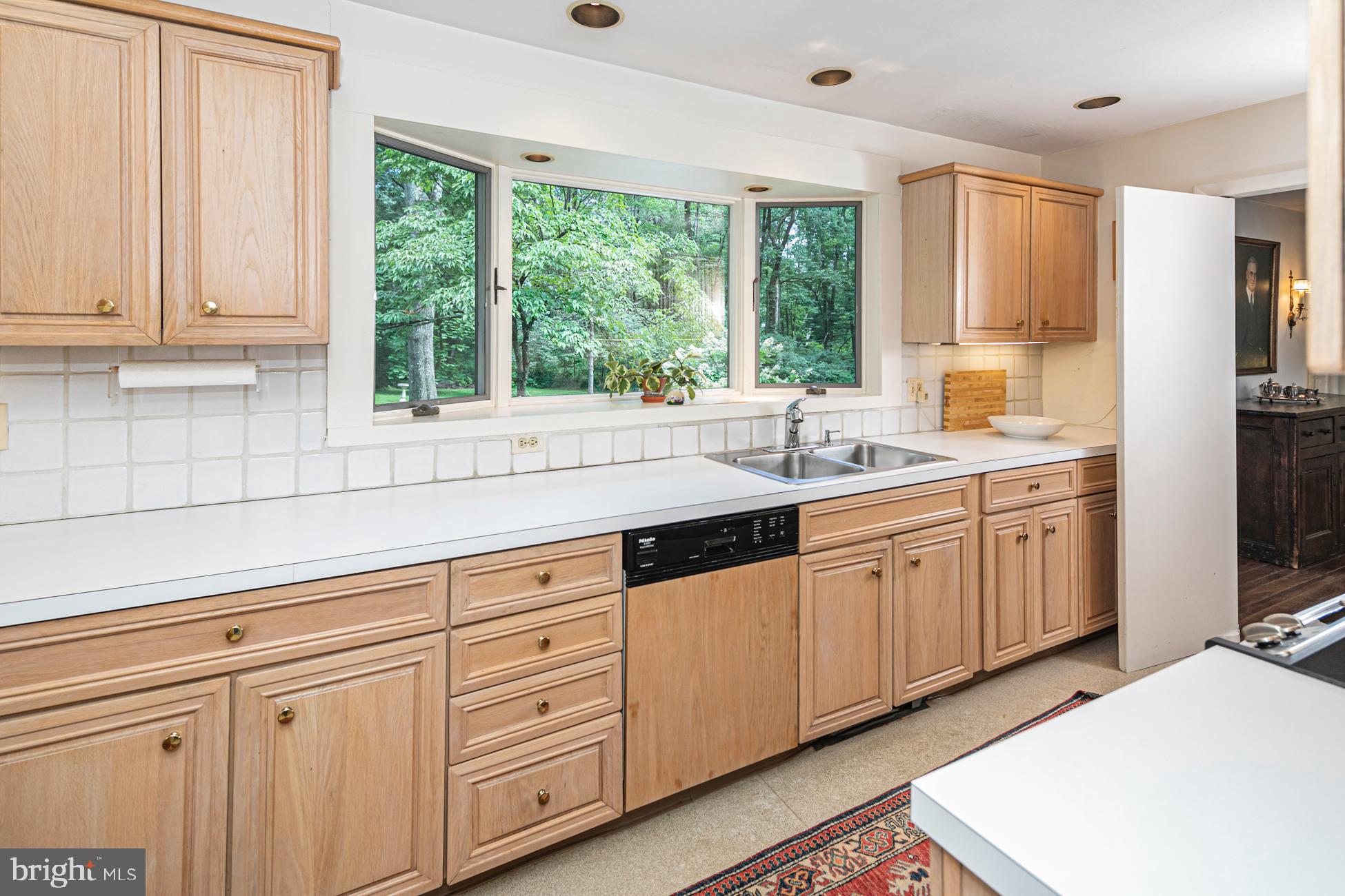 292 Ridgeview Road Princeton, NJ 08540 - Photo 12 of 26