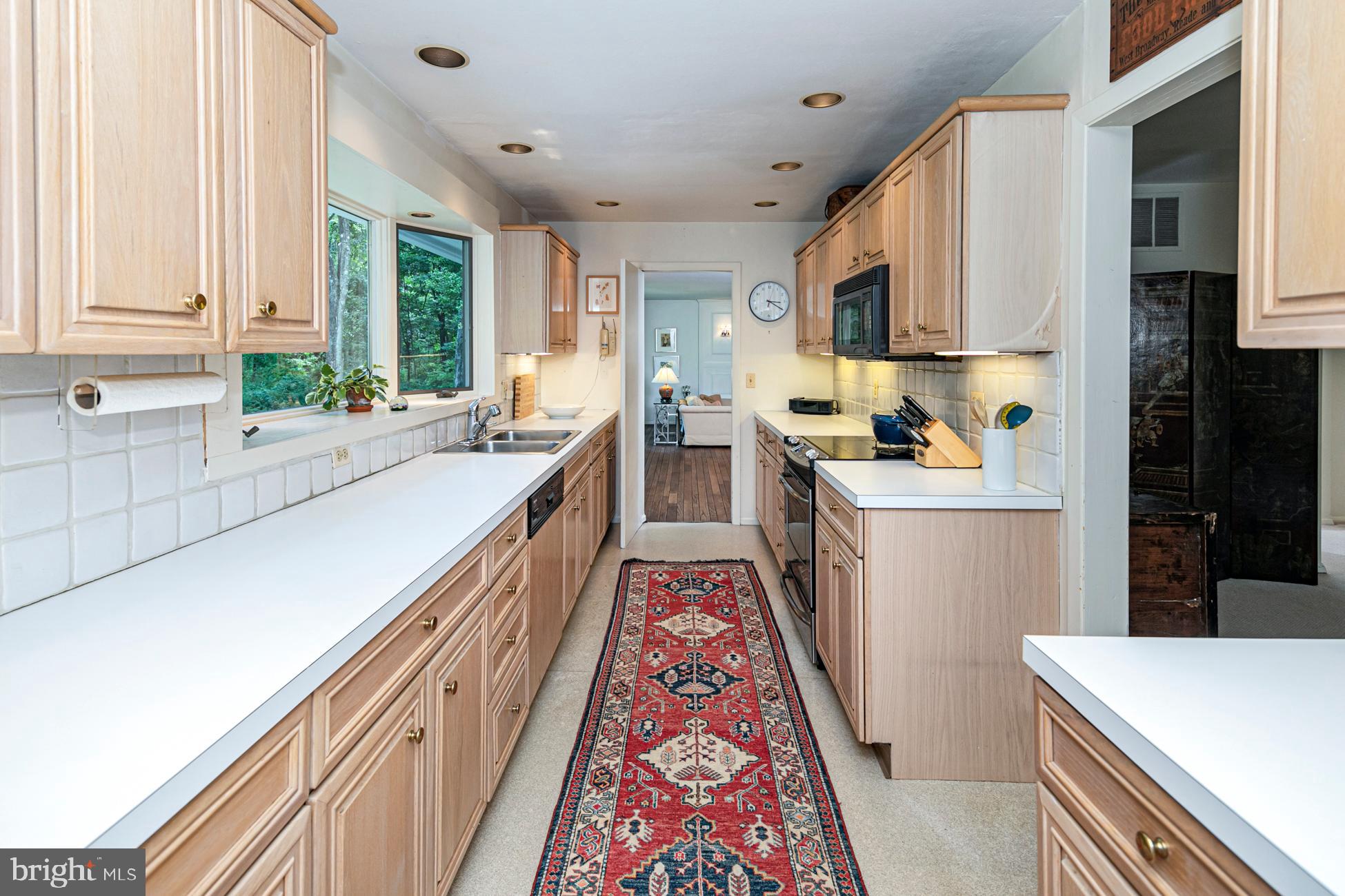 292 Ridgeview Road Princeton, NJ 08540 - Photo 13 of 26