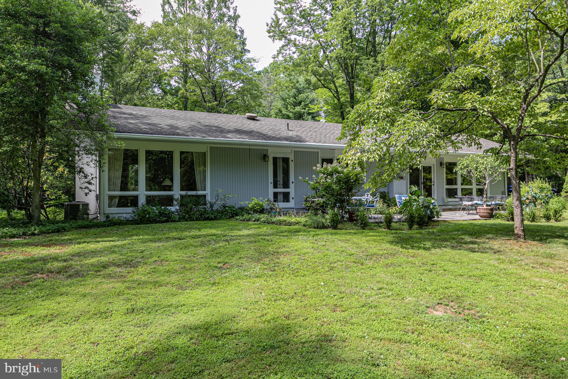 292 Ridgeview Road Princeton, NJ 08540 - Photo 23 of 26