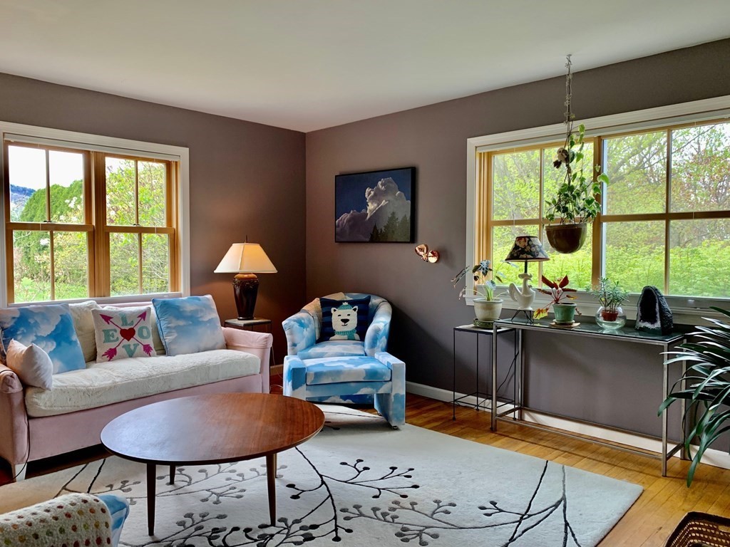 382 Middle Street Amherst, MA 01002 - Photo 18 of 42 Gallery Image 18