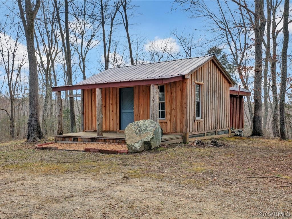 2560 Flat Rock Road Blackstone, VA 23824 - Photo 23 of 31 Gallery Image 23