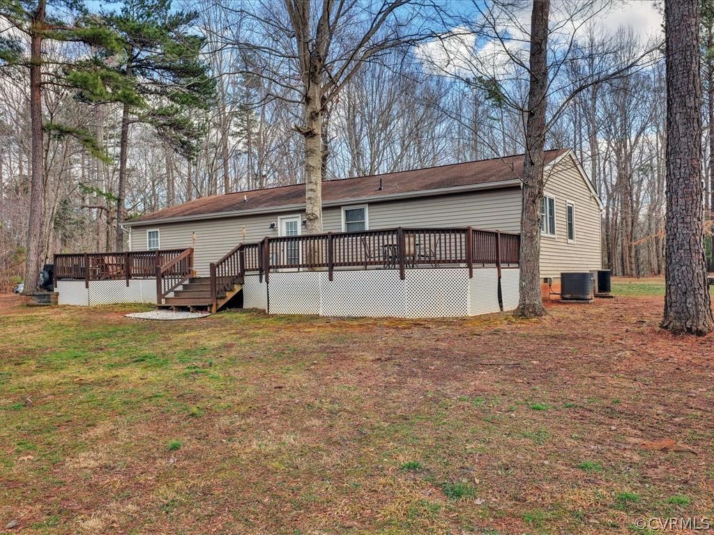2560 Flat Rock Road Blackstone, VA 23824 - Photo 3 of 31 Gallery Image 3