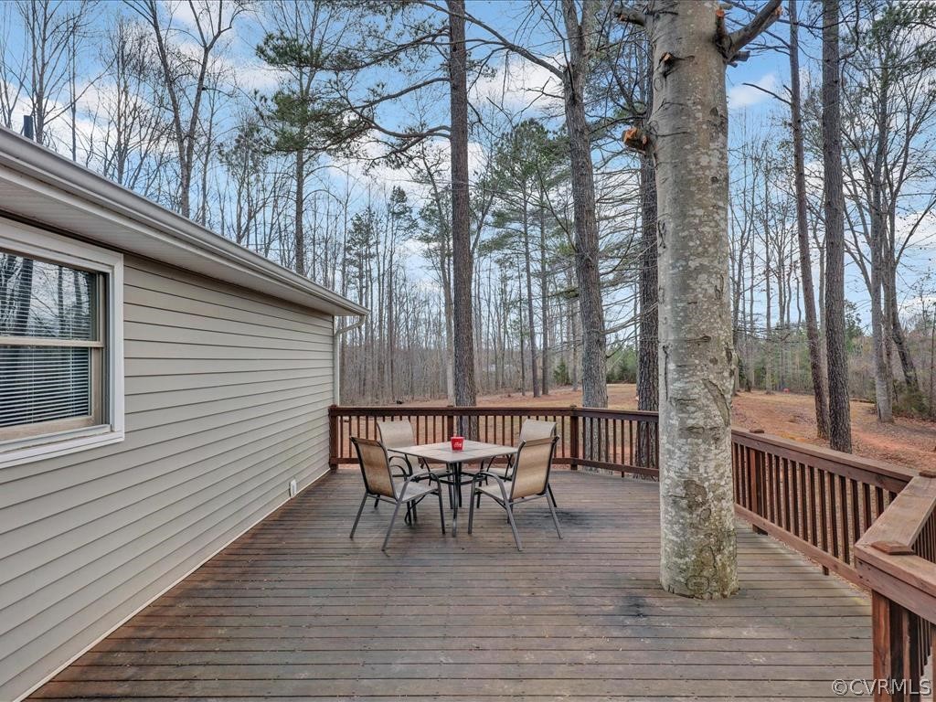 2560 Flat Rock Road Blackstone, VA 23824 - Photo 5 of 31 Gallery Image 5