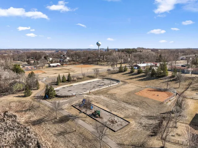 $585,000 | 417 James Parkway, Elko New Market, MN 55054