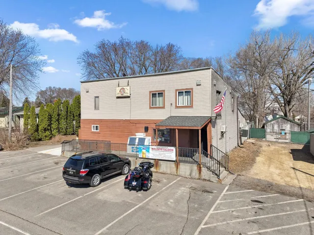 $585,000 | 417 James Parkway, Elko New Market, MN 55054