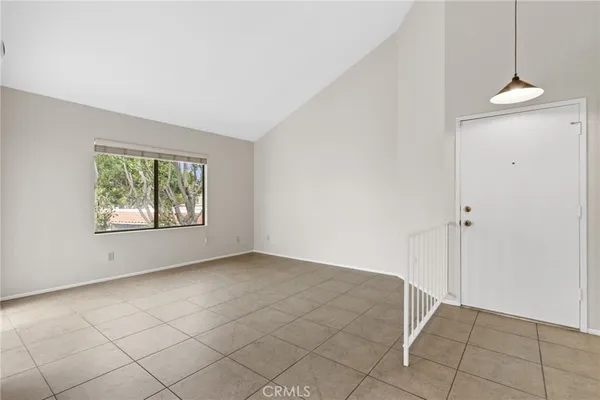 $699,900 | 262 Lemon Grove, Irvine, CA 92618