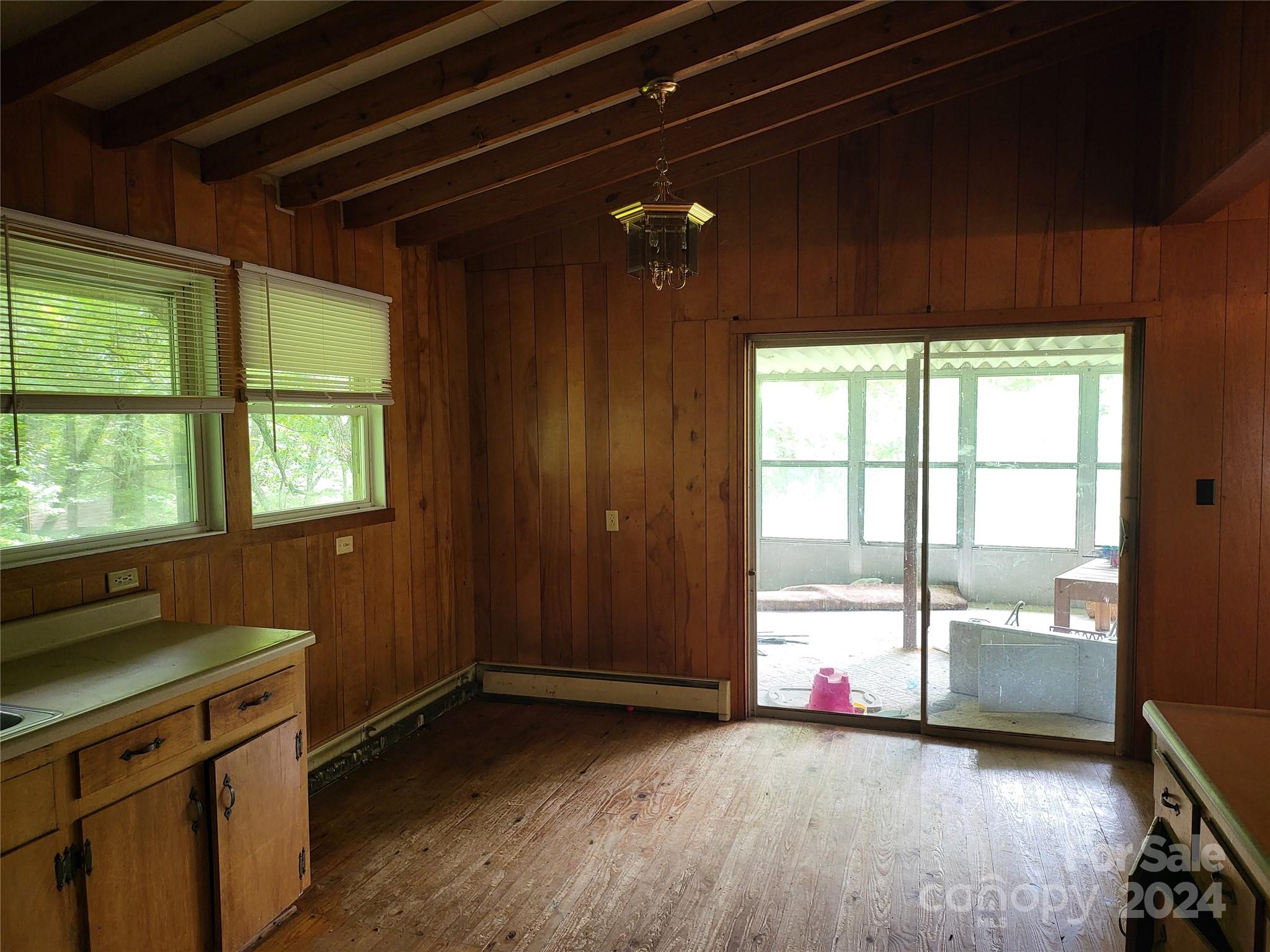2086 Walnut Hollow Road Brevard, NC 28712 - Photo 8 of 17 Gallery Image 8