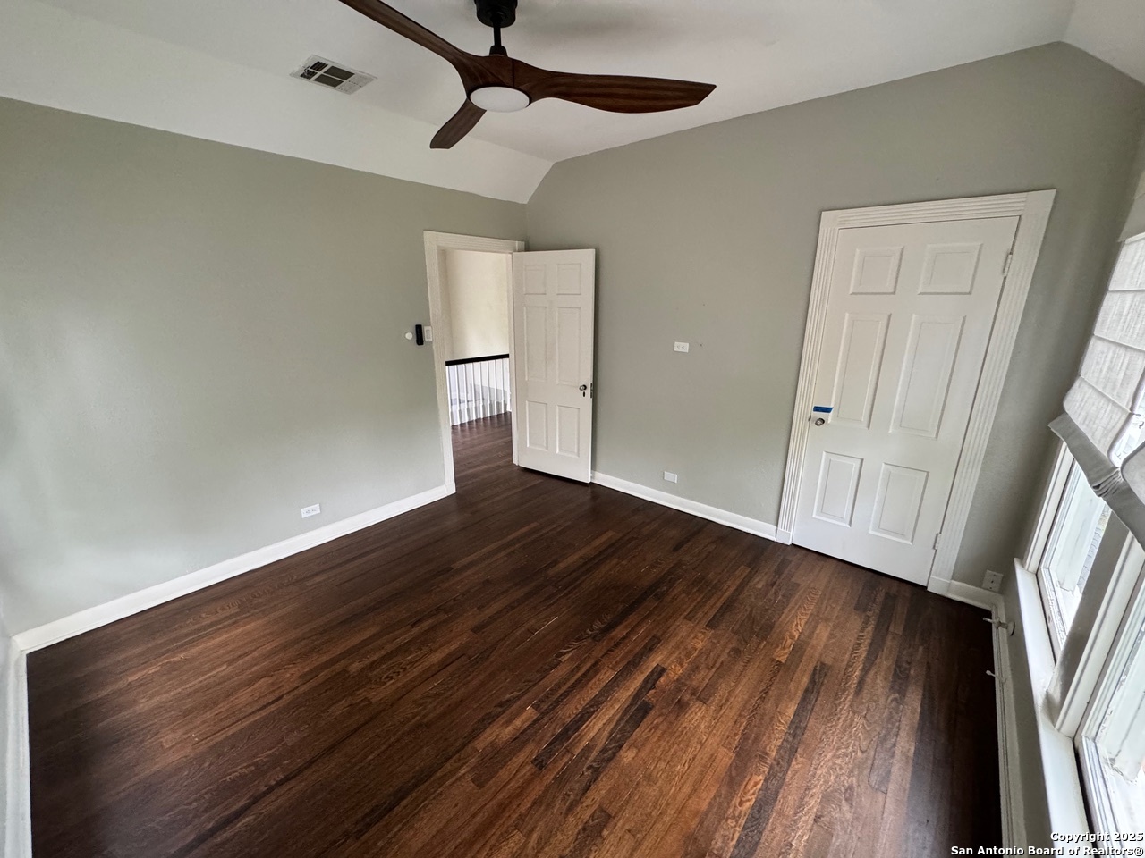 626 Terrell Road Terrell Hills, TX 78209 - Photo 13 of 24