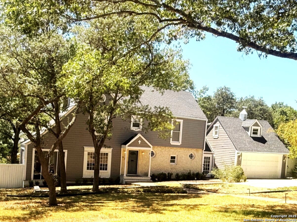 626 Terrell Road Terrell Hills, TX 78209 - Photo 2 of 24