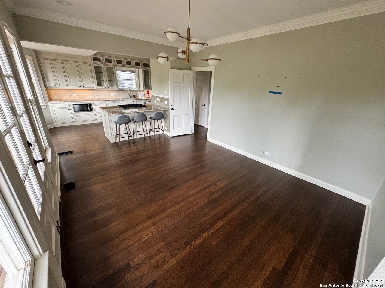 626 Terrell Road Terrell Hills, TX 78209 - Photo 7 of 24