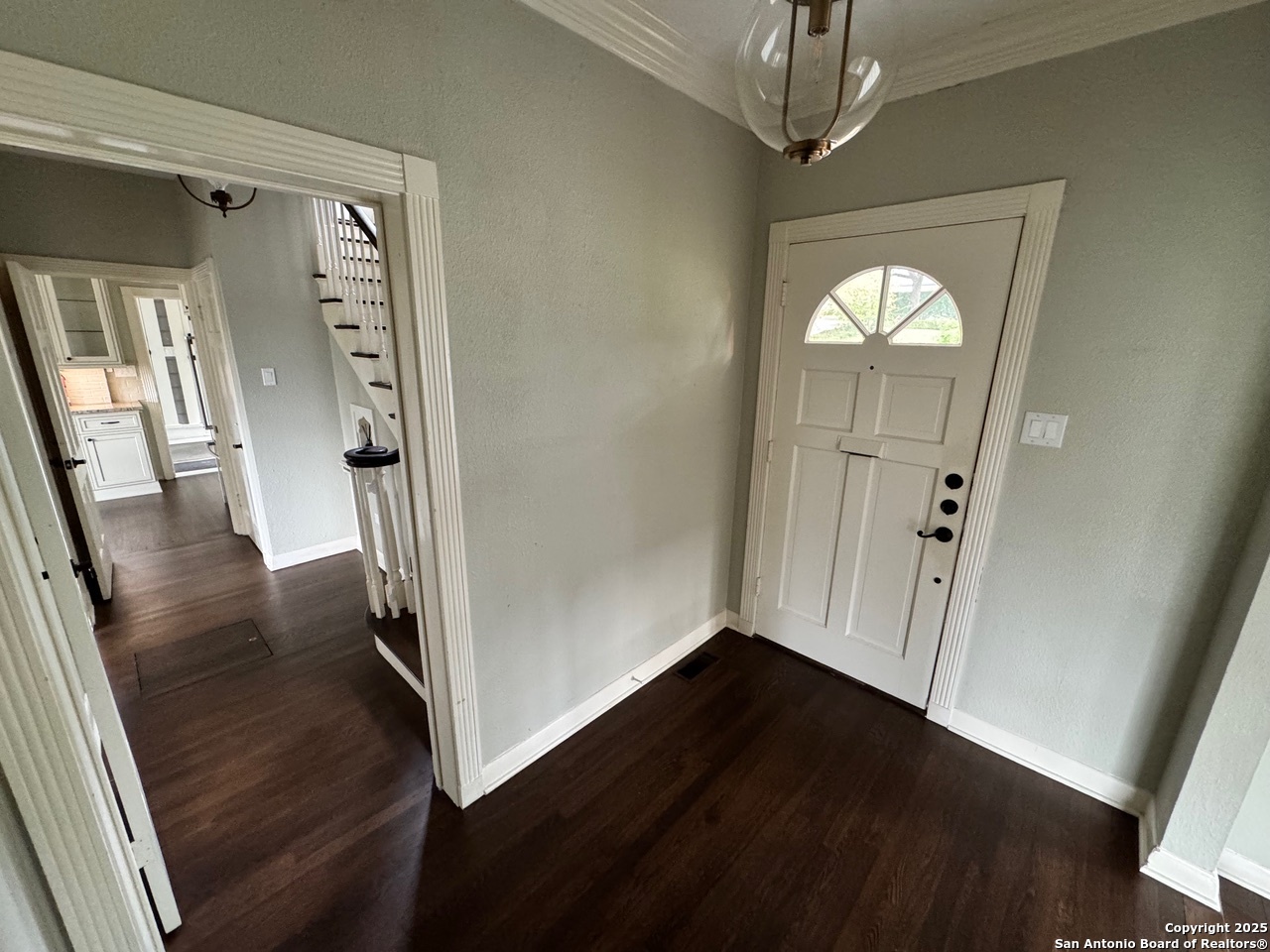 626 Terrell Road Terrell Hills, TX 78209 - Photo 10 of 24