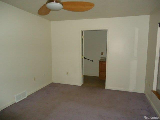 22600 Carleton West Road Belleville, MI 48111 - Photo 12 of 14 DSC07200.JPG