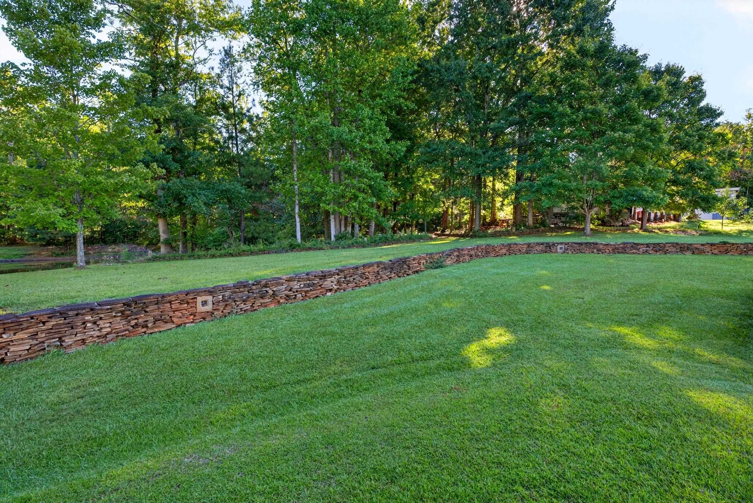 953 Hanging Rock Road Boiling Springs, SC 29316 - Photo 5 of 49 Gallery Image 5