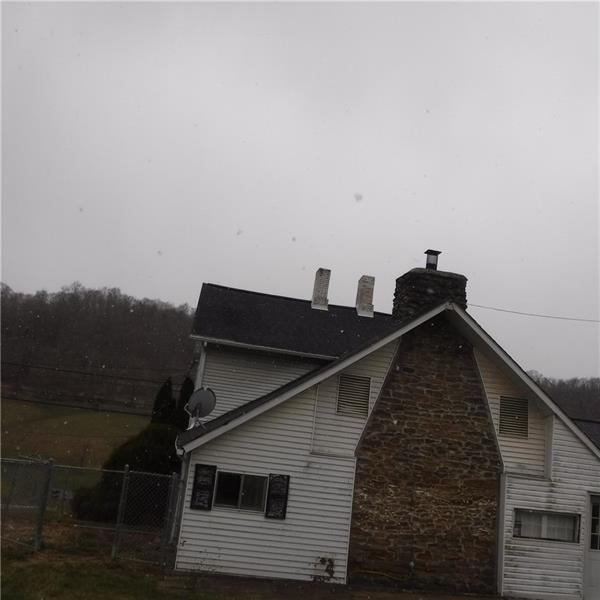 470 North Eighty Eight Road Carmichaels, PA 15320 - Photo 2 of 5 Gallery Image 2