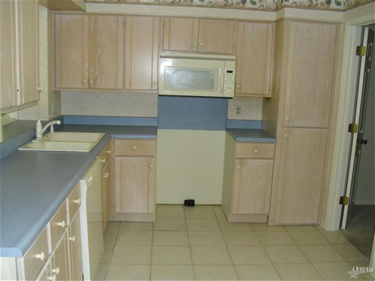 6523 Winchester Road Fort Wayne, IN 46819 - Photo 9 of 14
