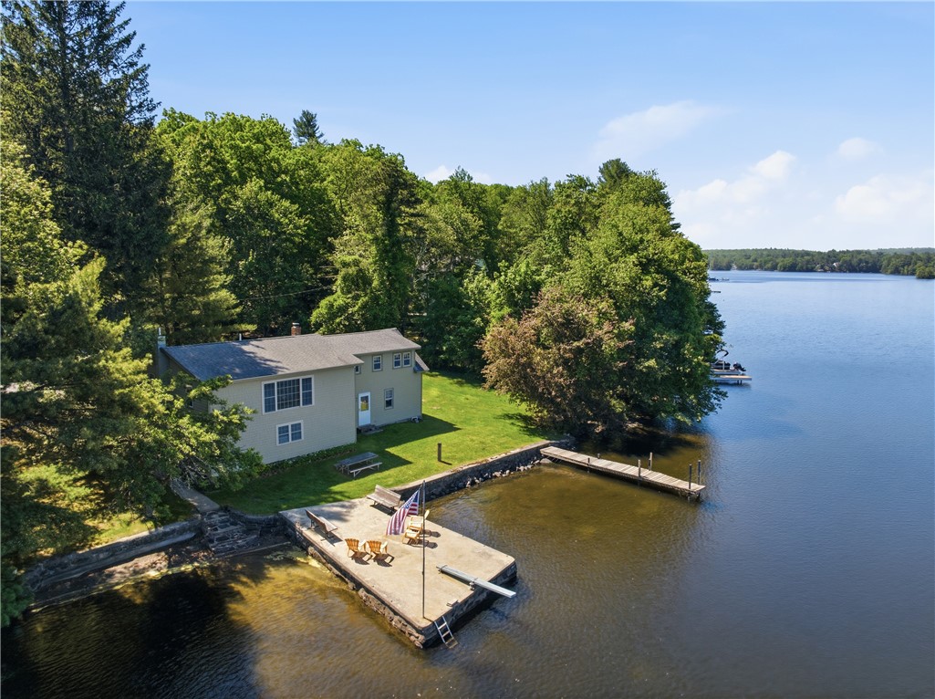 585 Reservoir Road Burrillville, RI 02859 - Photo 5 of 49