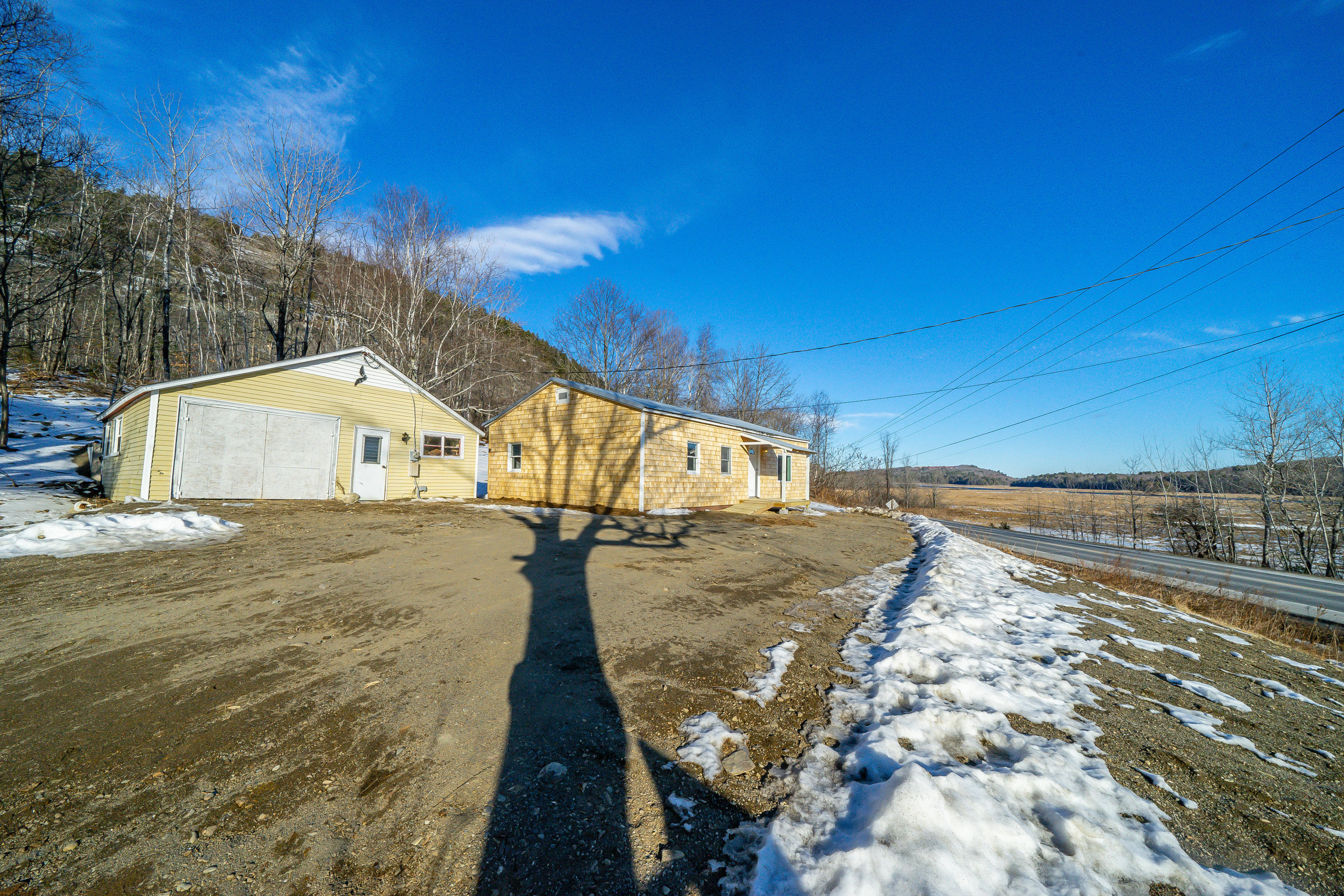 541 South Main Road Frankfort, ME 04438 - Photo 11 of 19 164