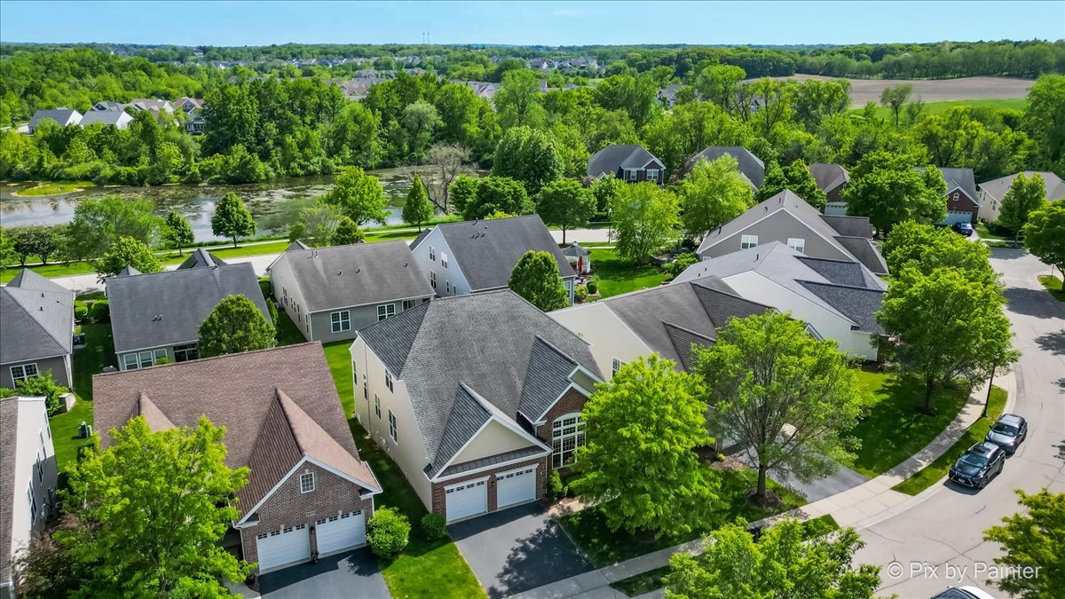 3879 Seigle Drive Elgin, IL 60124 - Photo 34 of 44 an aerial view of a house with balcony