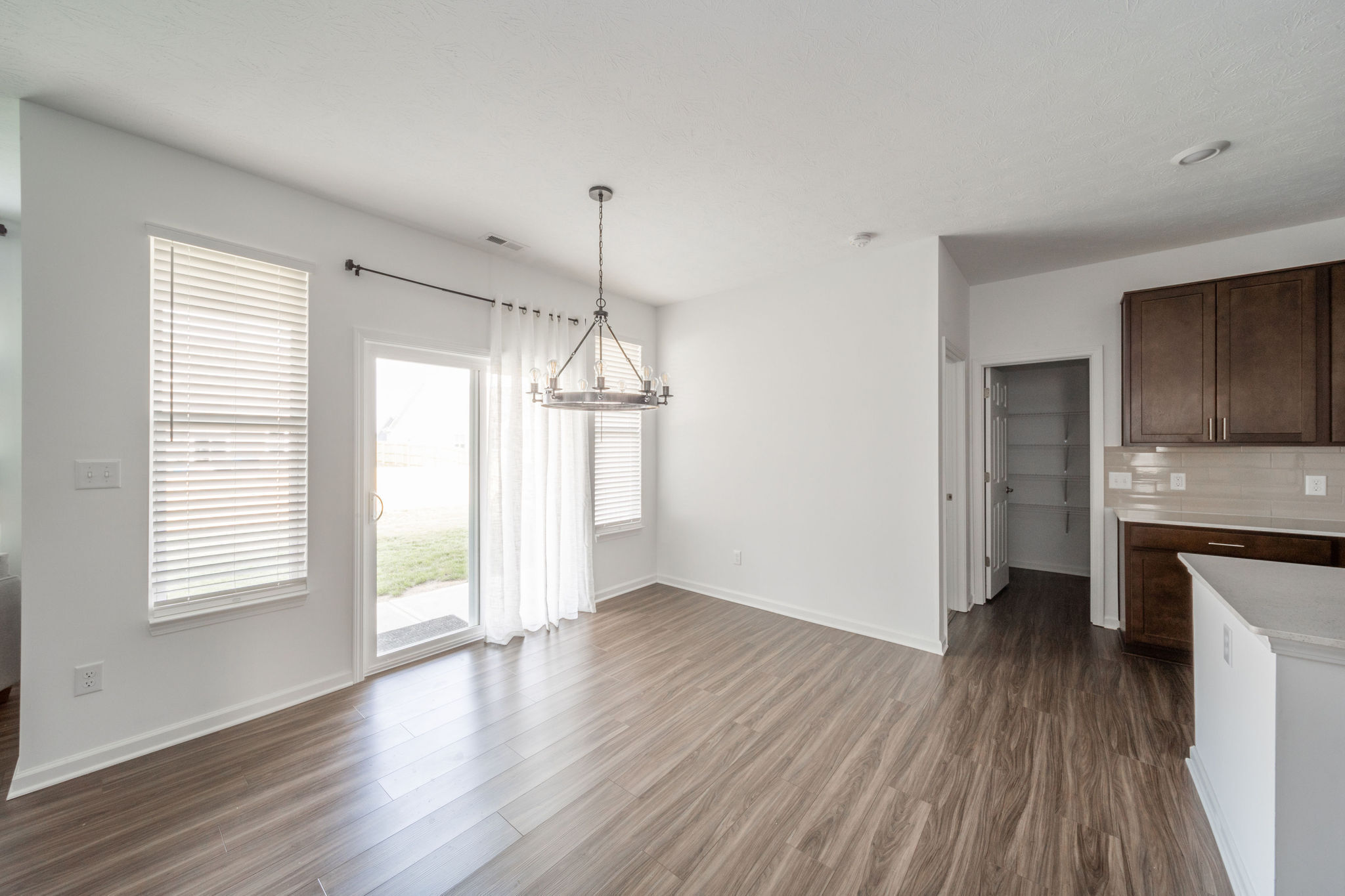 443 Mallard Drive Pendleton, IN 46064 - Photo 13 of 43