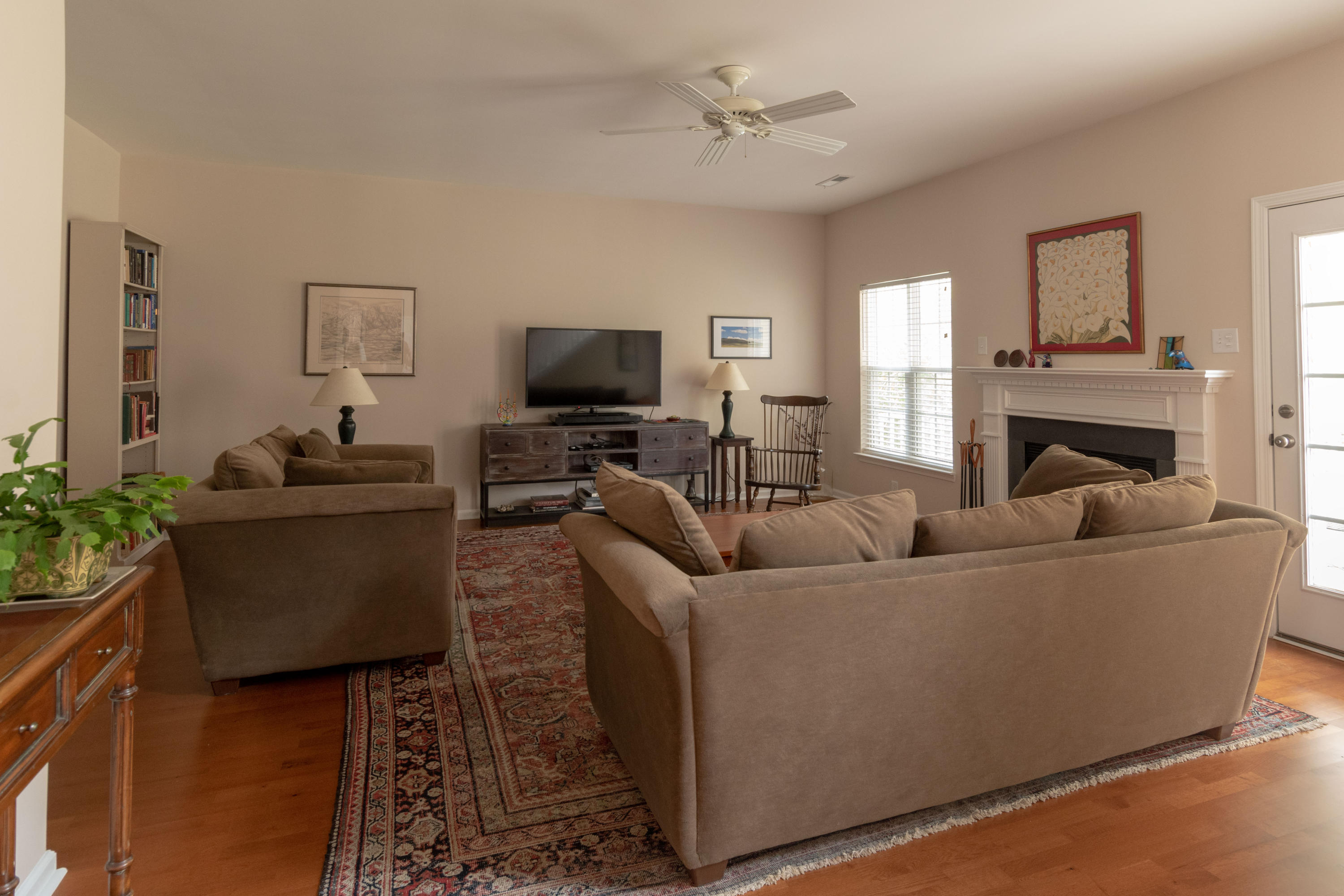 2738 August Road Johns Island, SC 29455 - Photo 11 of 18 Living Room 2