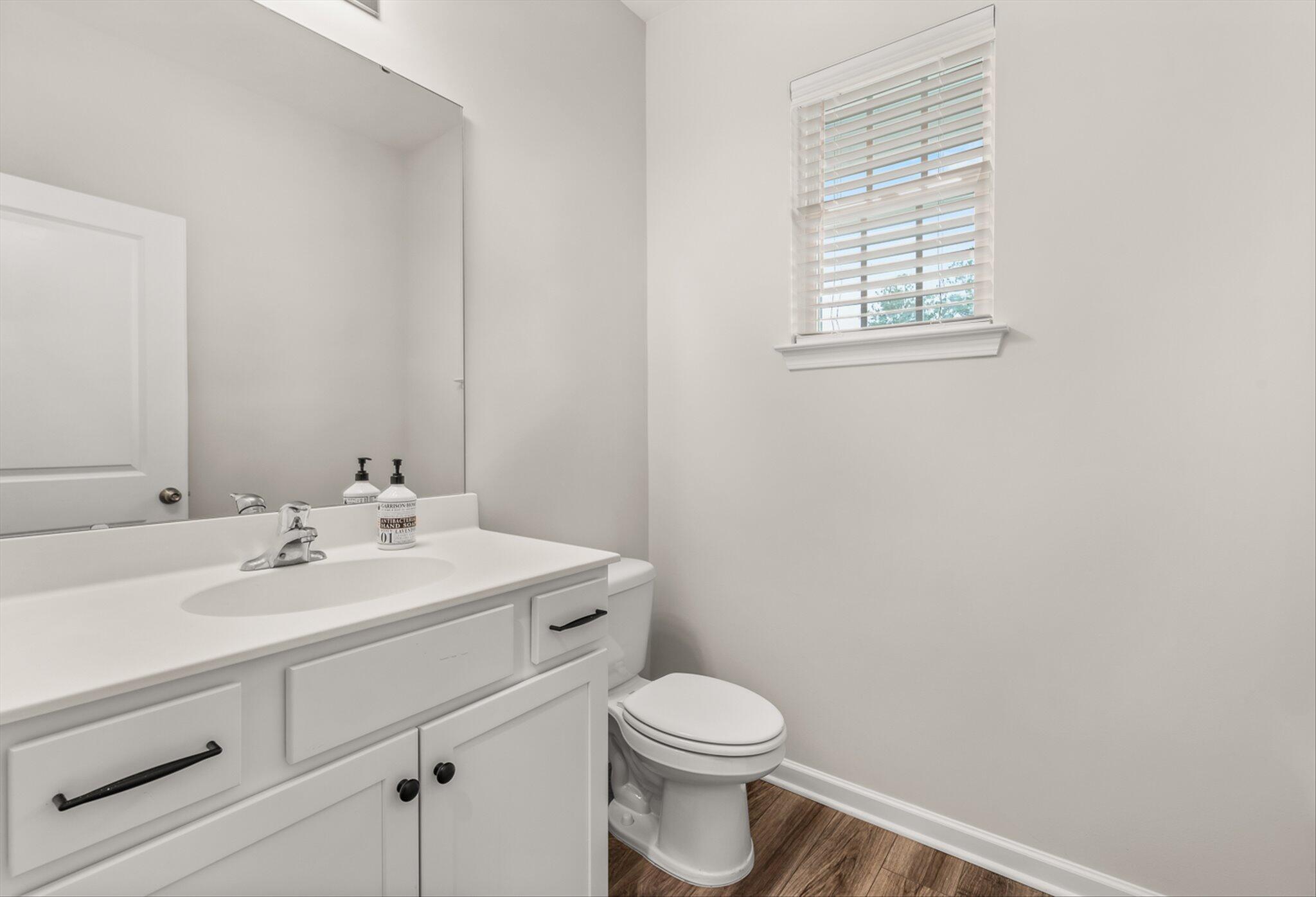 107 Alpine Road Summerville, SC 29485 - Photo 10 of 44 10-107 Alpine-16