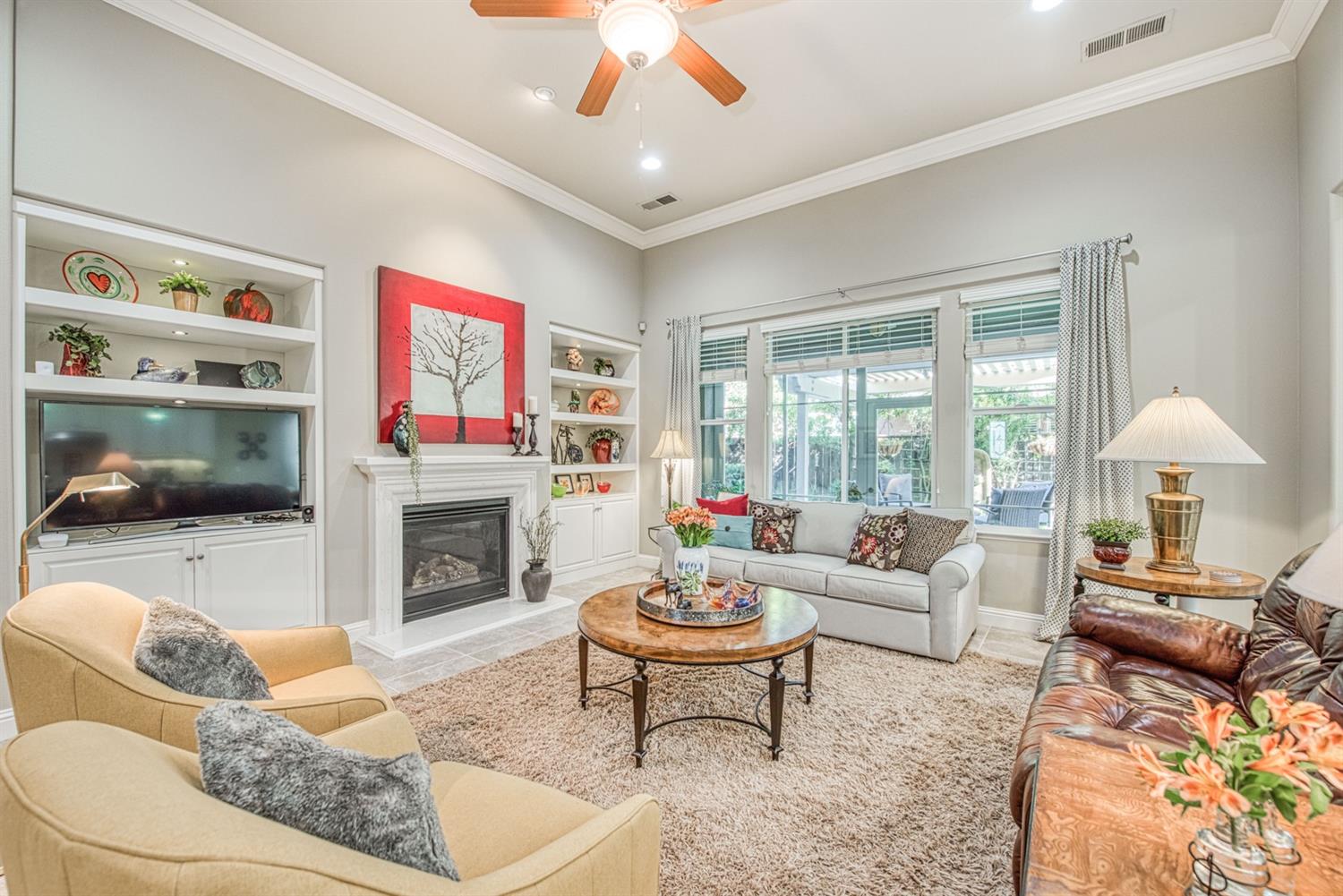 3573 Knightsbridge Lane Clovis, CA 93619 - Photo 5 of 30