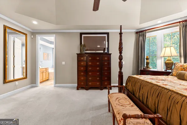 $919,900 | 209 River Oaks Drive, LaGrange, GA 30240