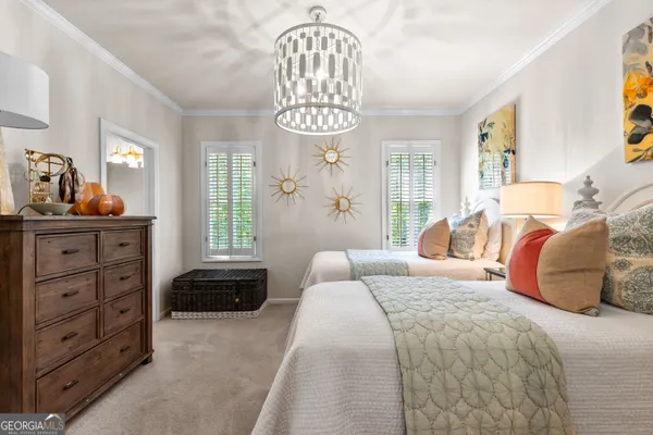 $919,900 | 209 River Oaks Drive, LaGrange, GA 30240