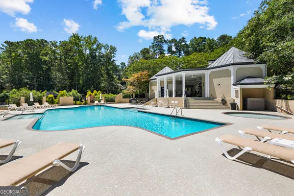 $919,900 | 209 River Oaks Drive, LaGrange, GA 30240