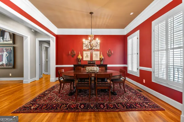 $919,900 | 209 River Oaks Drive, LaGrange, GA 30240