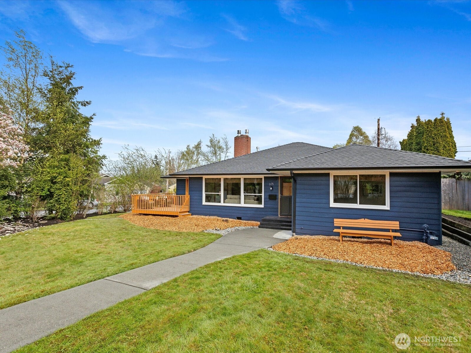 601 Colby Avenue Everett, WA 98201 - Photo 30 of 40