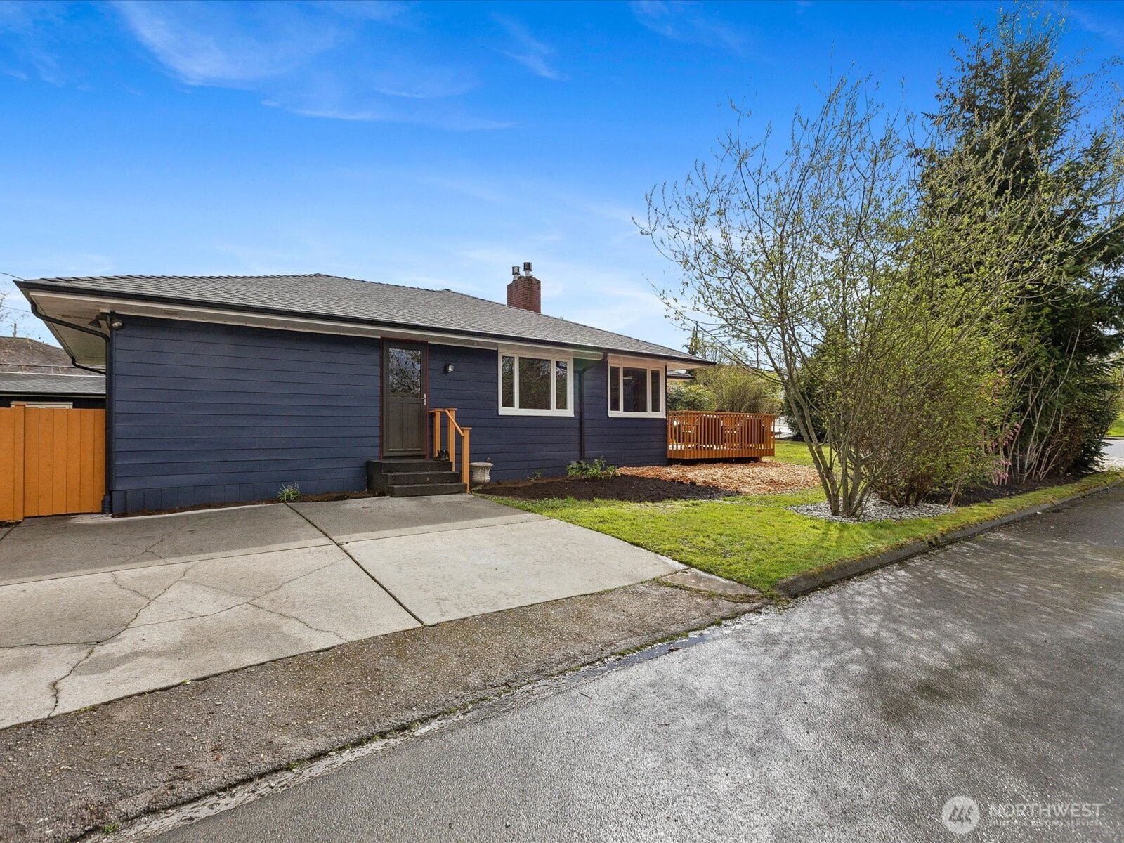 601 Colby Avenue Everett, WA 98201 - Photo 31 of 40