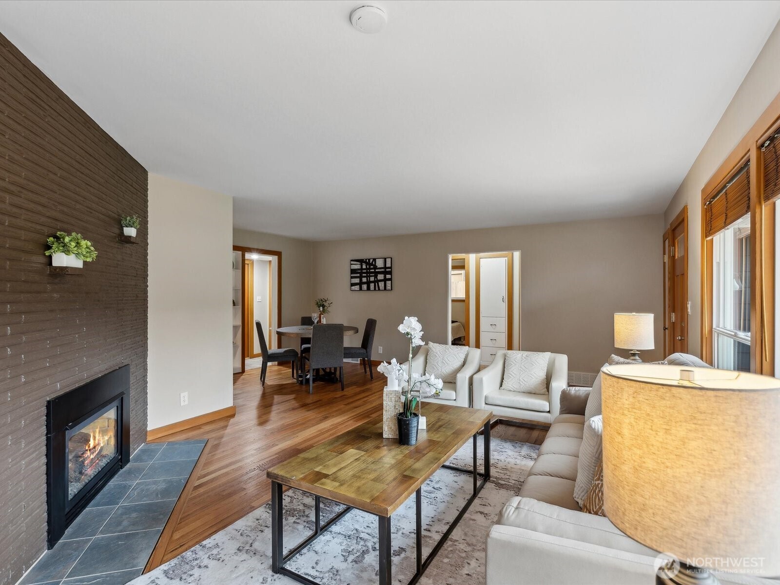 601 Colby Avenue Everett, WA 98201 - Photo 4 of 40