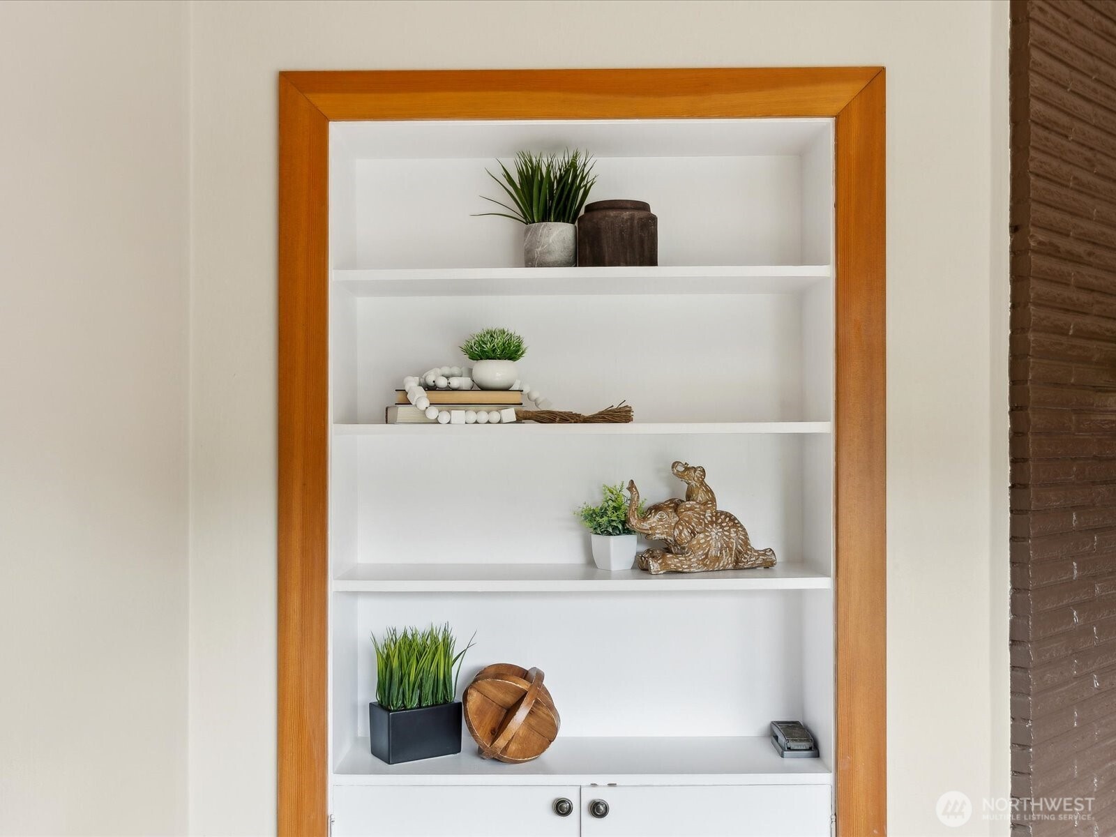 601 Colby Avenue Everett, WA 98201 - Photo 5 of 40