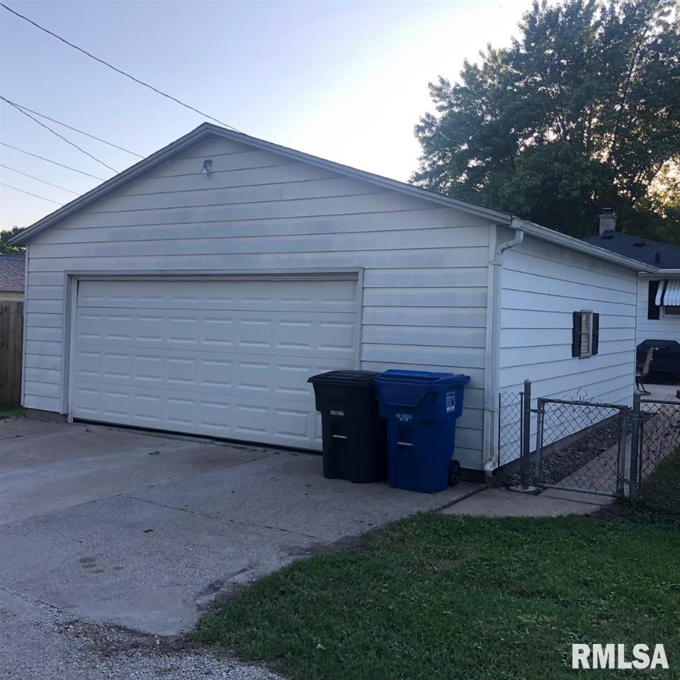 2310 3rd Street Moline, IL 61265 - Photo 23 of 24 Gallery Image 23