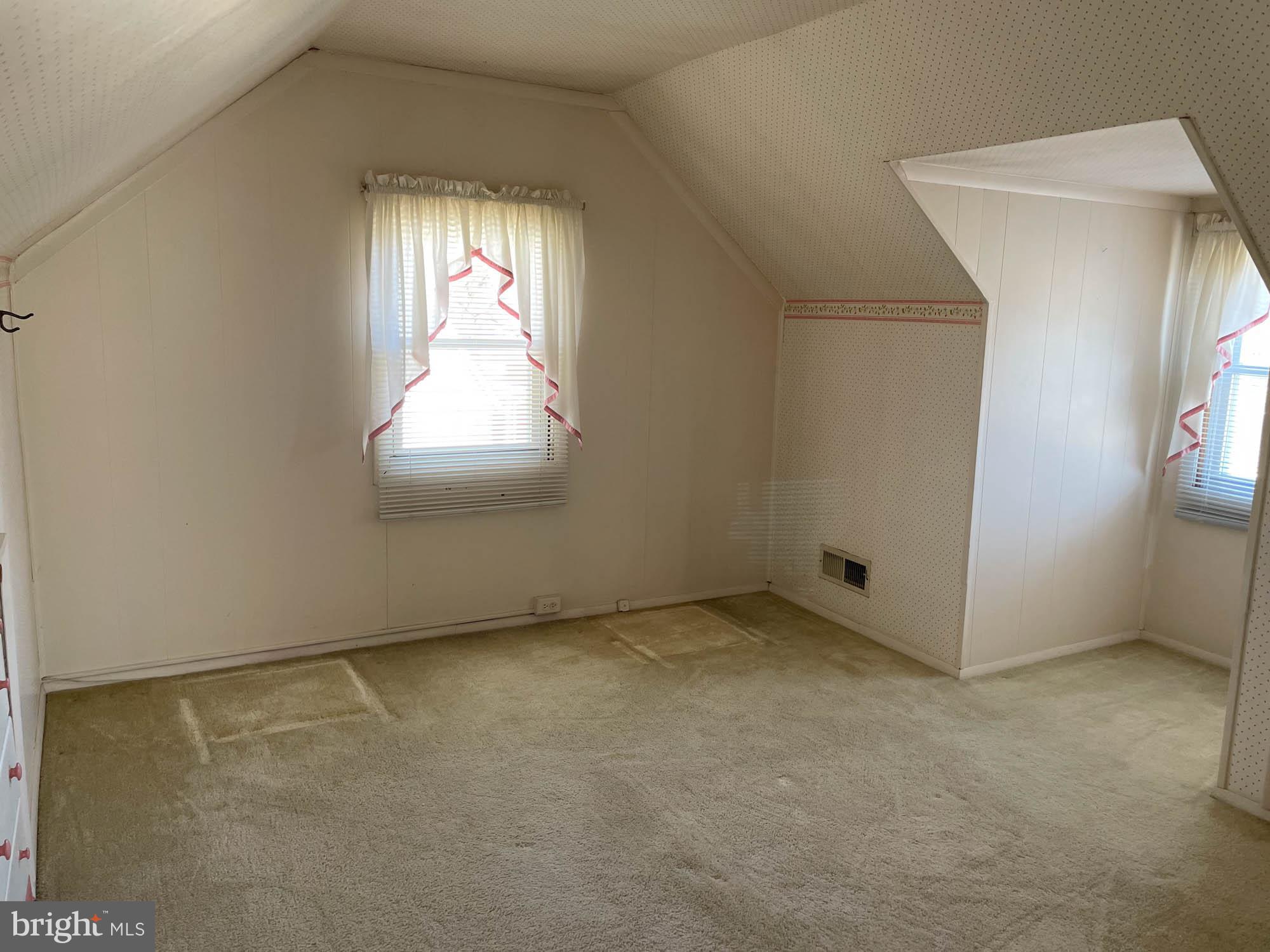 8300 Oakleigh Road Baltimore, MD 21234 - Photo 23 of 41 Bedroom 3