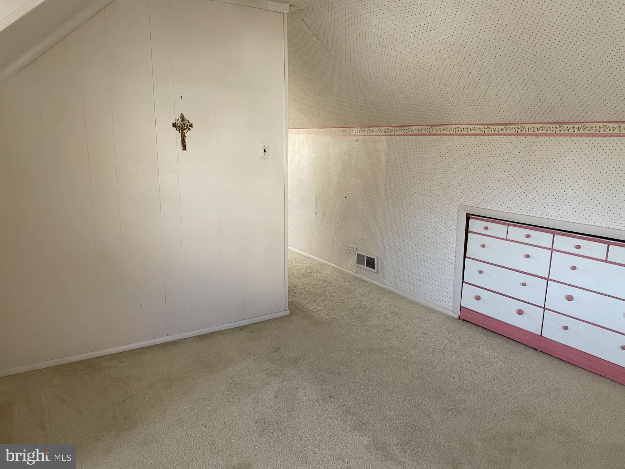 8300 Oakleigh Road Baltimore, MD 21234 - Photo 24 of 41 Bedroom 3