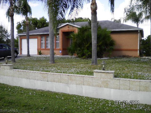 8460 Trillium Road Fort Myers, FL 33967 - Photo 1 of 12 Gallery Image 1