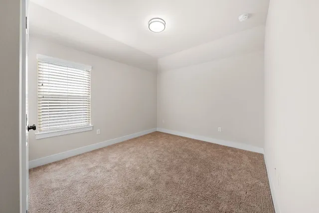 $2,200 | 13501 Metric Boulevard, Unit 8, Austin, TX 78727