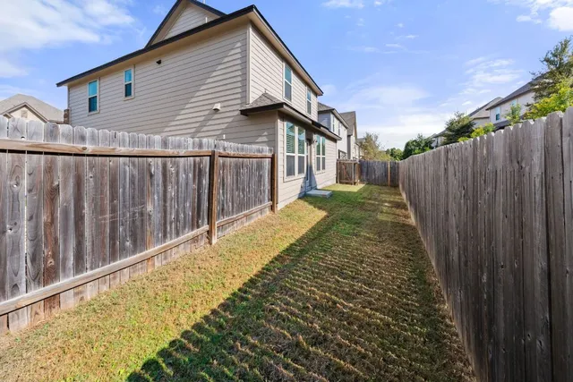 $2,200 | 13501 Metric Boulevard, Unit 8, Austin, TX 78727